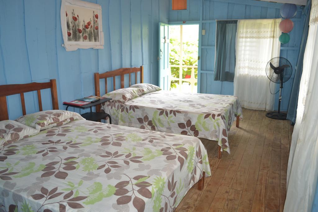 La Ballena Roja Guest House And Cafe Uvita Camera foto